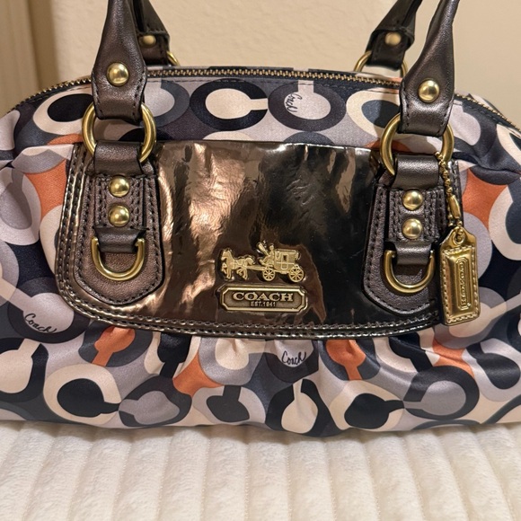 Coach Limited Edition Op Art Sabrina Satchel bag. - Picture 2 of 15